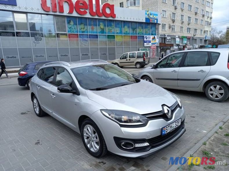 2014' Renault Megane photo #2