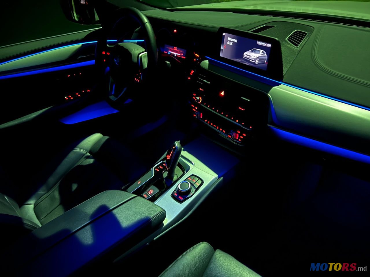 2020' BMW 5 Series photo #5