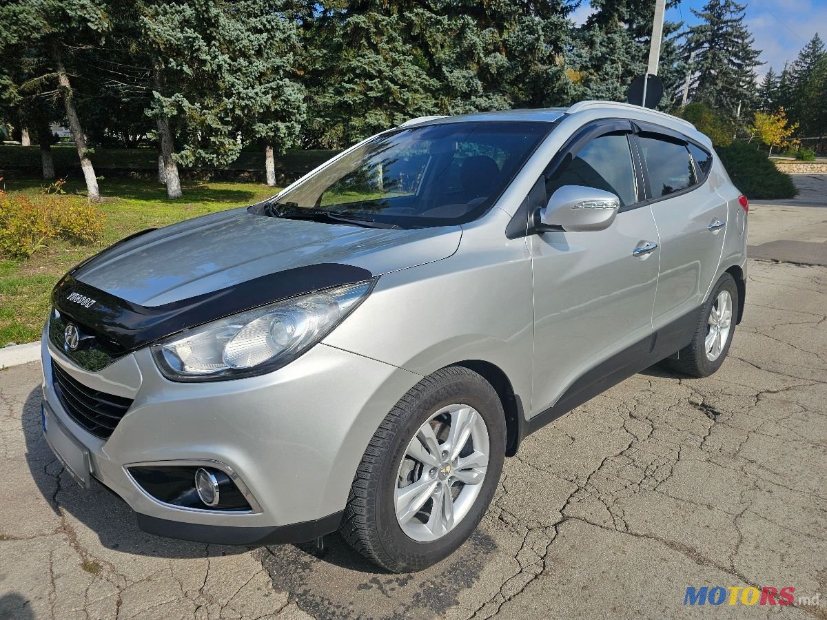 2011' Hyundai Tucson photo #1