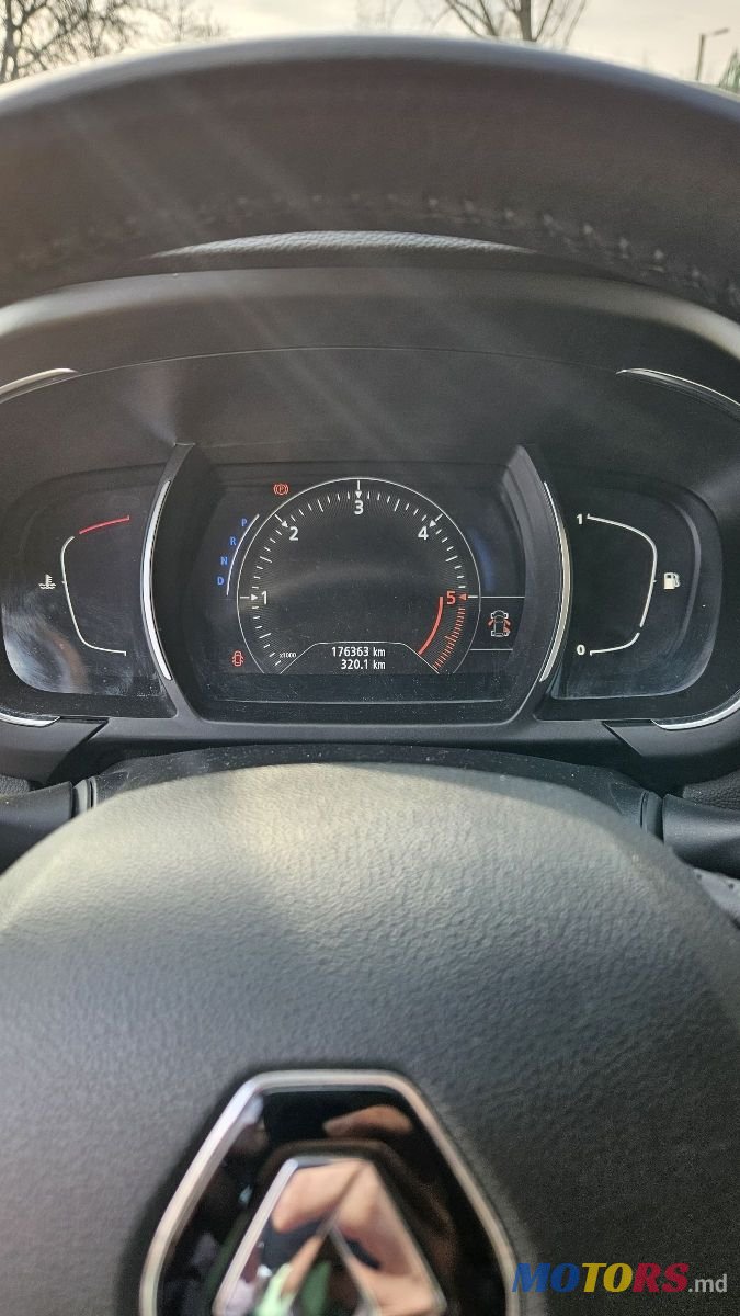 2018' Renault Grand Scenic photo #3