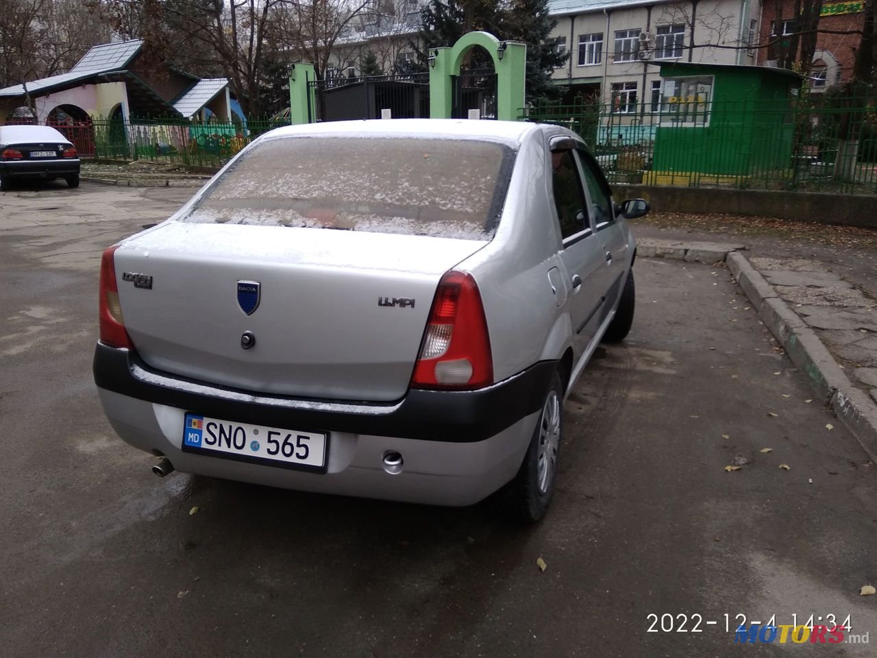 2008' Dacia Logan photo #6
