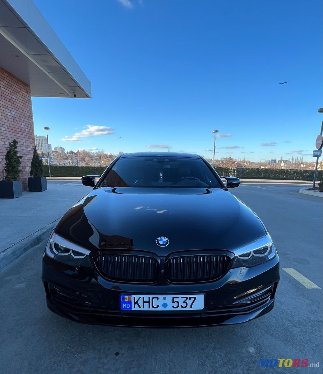2018' BMW 5 Series photo #2