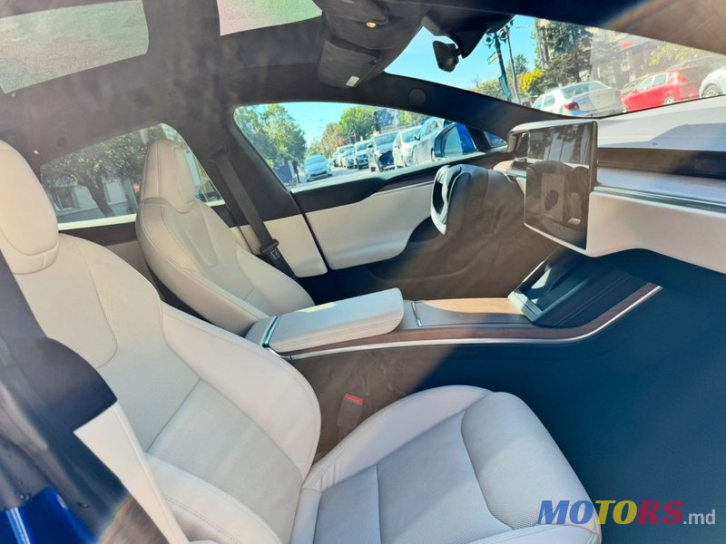 2022' Tesla Model S photo #6