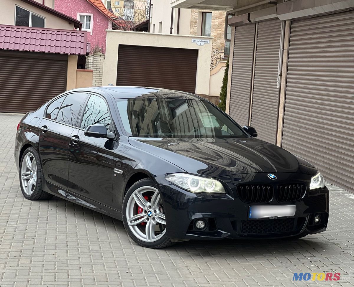 2014' BMW 5 Series photo #1