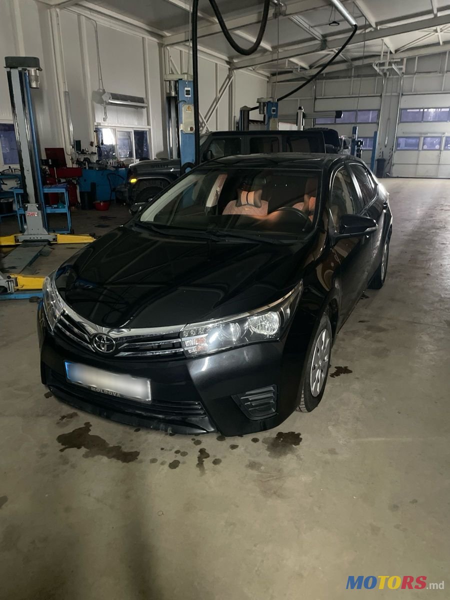 2013' Toyota Corolla photo #1