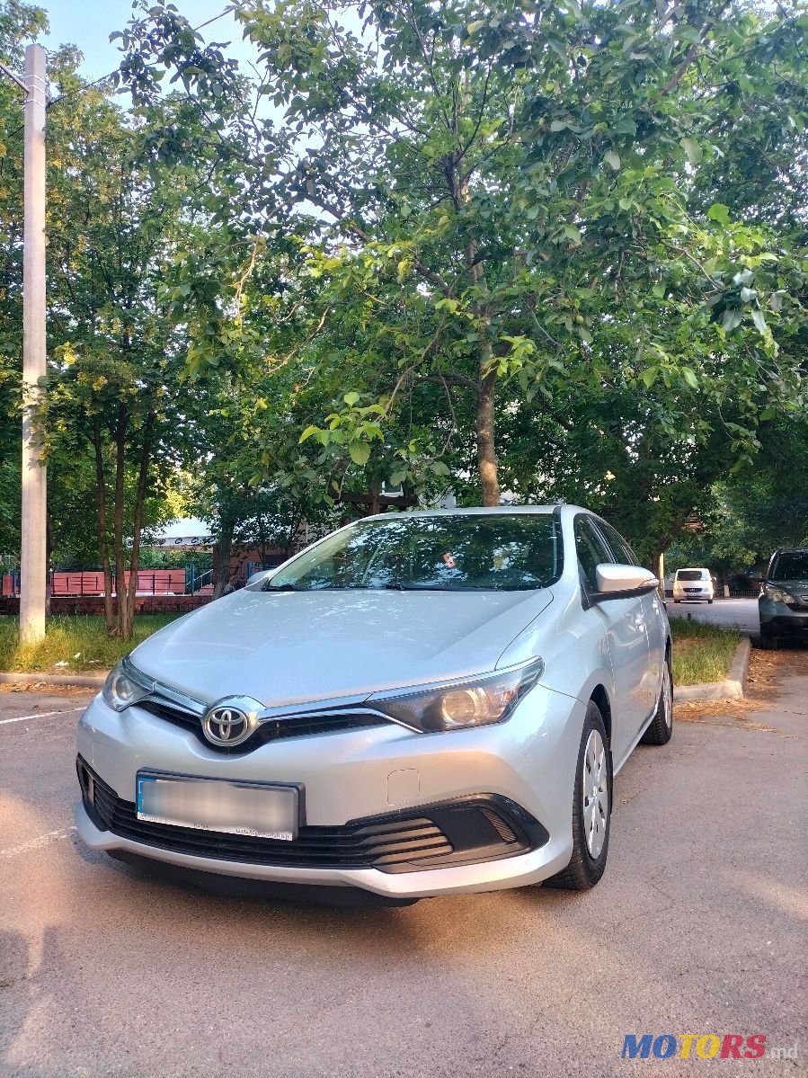 2017' Toyota Auris photo #1