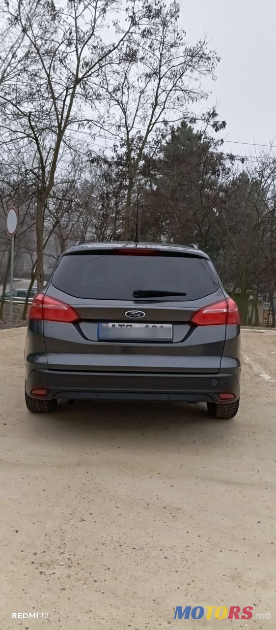 2016' Ford Focus photo #6