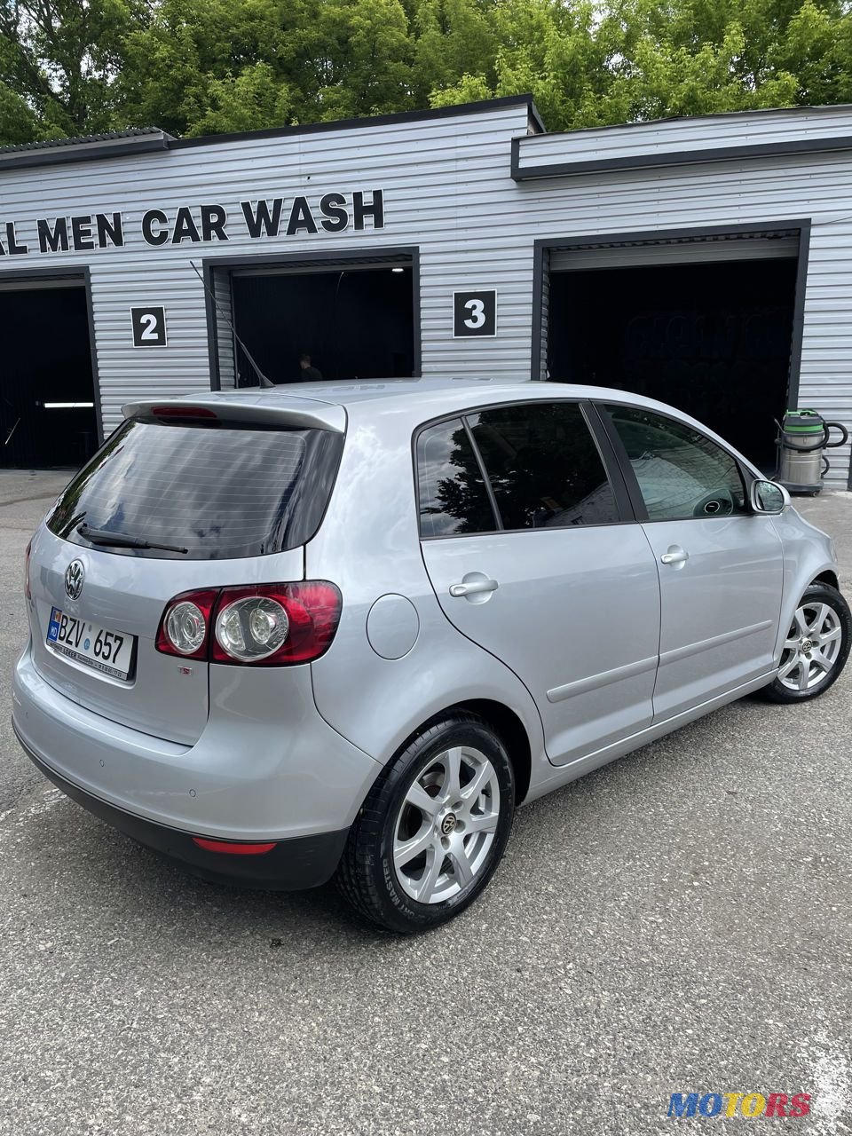 2007' Volkswagen Golf Plus photo #4