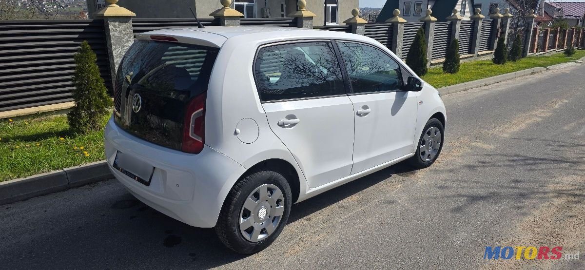 2013' Volkswagen Up! photo #3