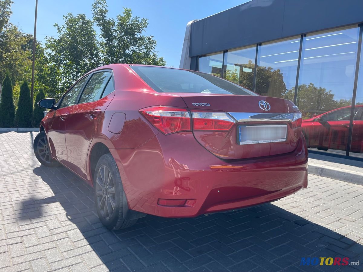 2015' Toyota Corolla photo #6