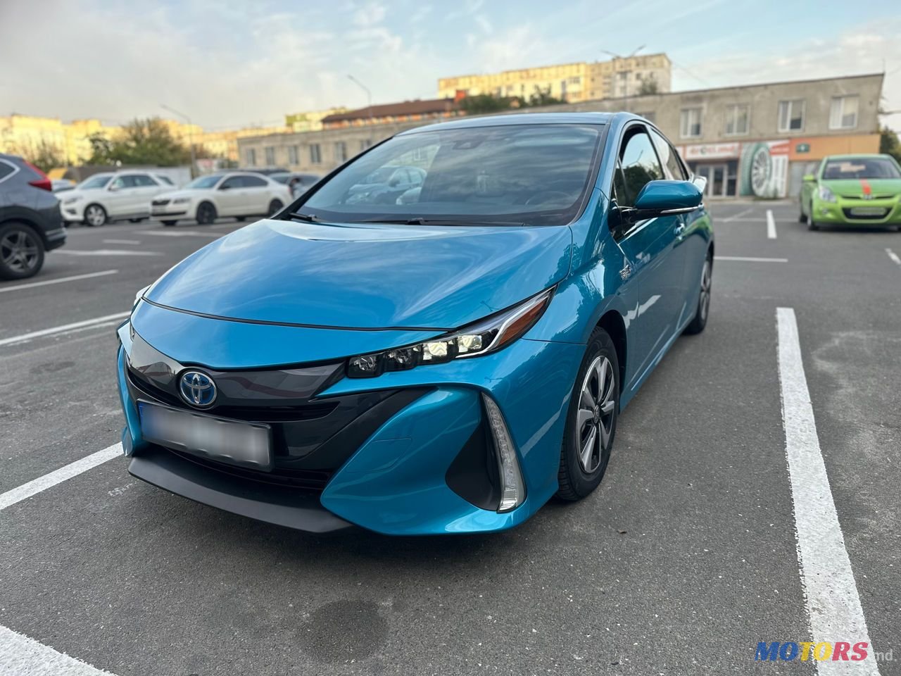 2017' Toyota Prius Prime photo #2