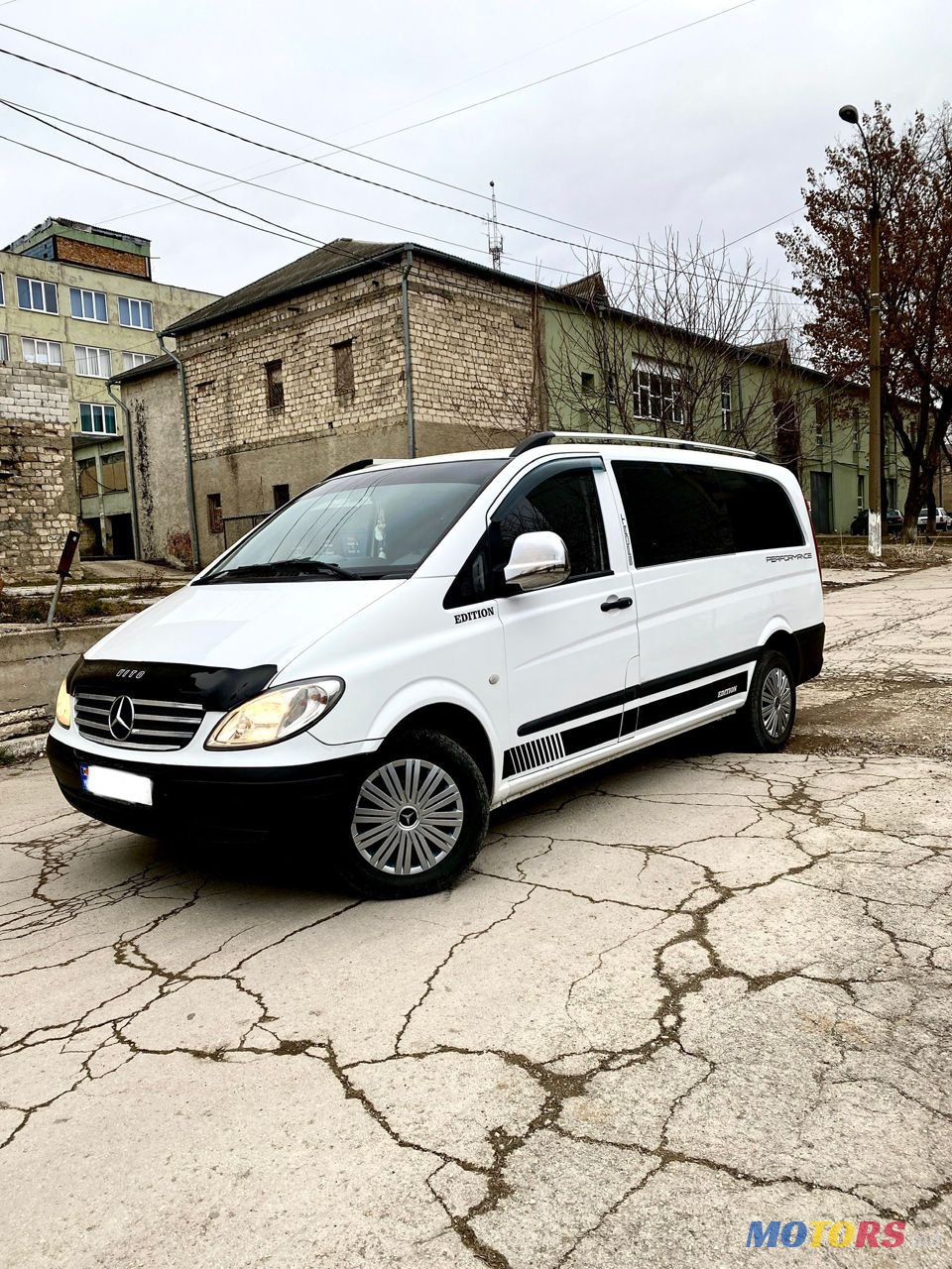 2010' Mercedes-Benz Vito photo #2