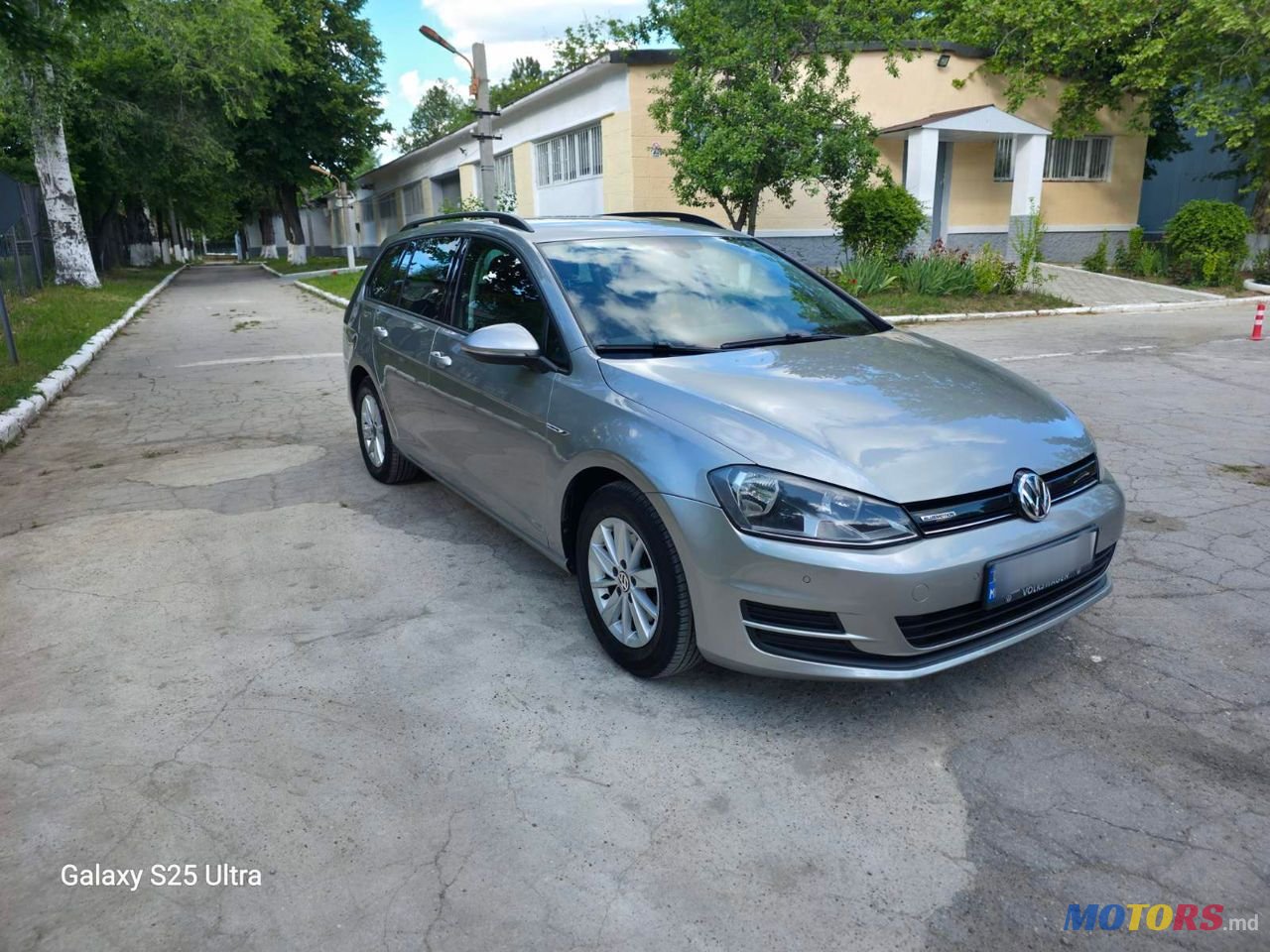 2014' Volkswagen Golf photo #2
