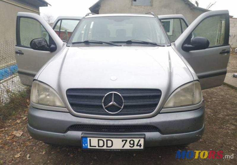 2000' Mercedes-Benz Ml photo #1
