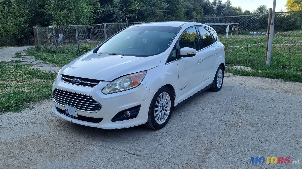 2013' Ford C-MAX photo #4