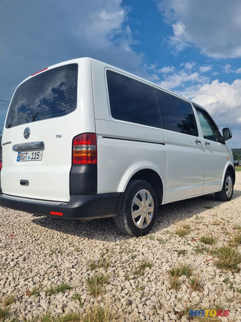 2006' Volkswagen Transporter photo #4