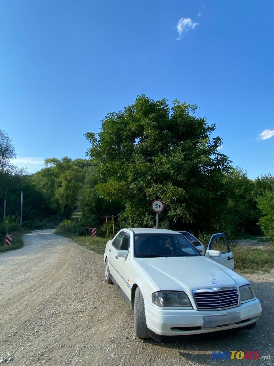 1995' Mercedes-Benz C-Class photo #3