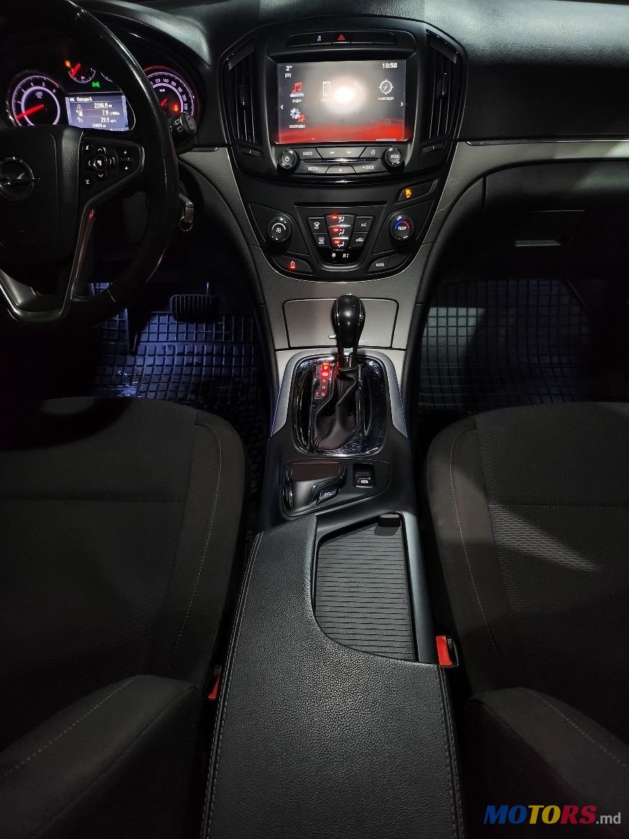 2015' Opel Insignia photo #6