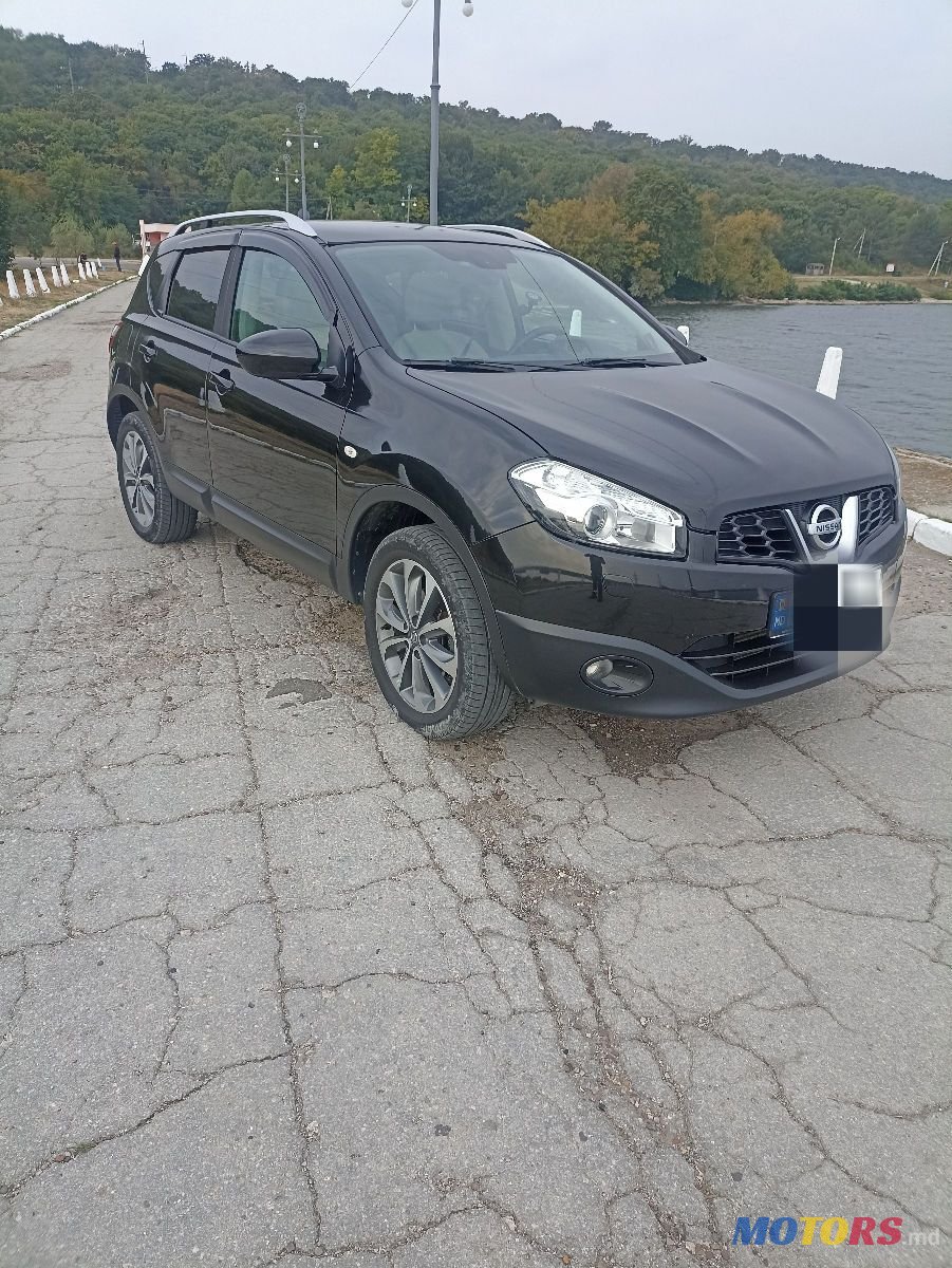 2011' Nissan Qashqai photo #2