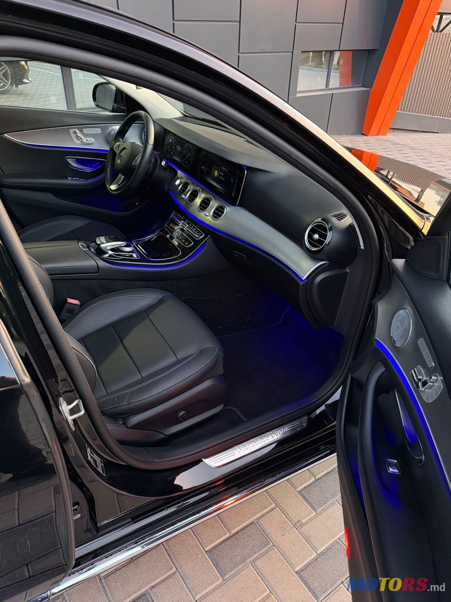2016' Mercedes-Benz E-Class photo #6