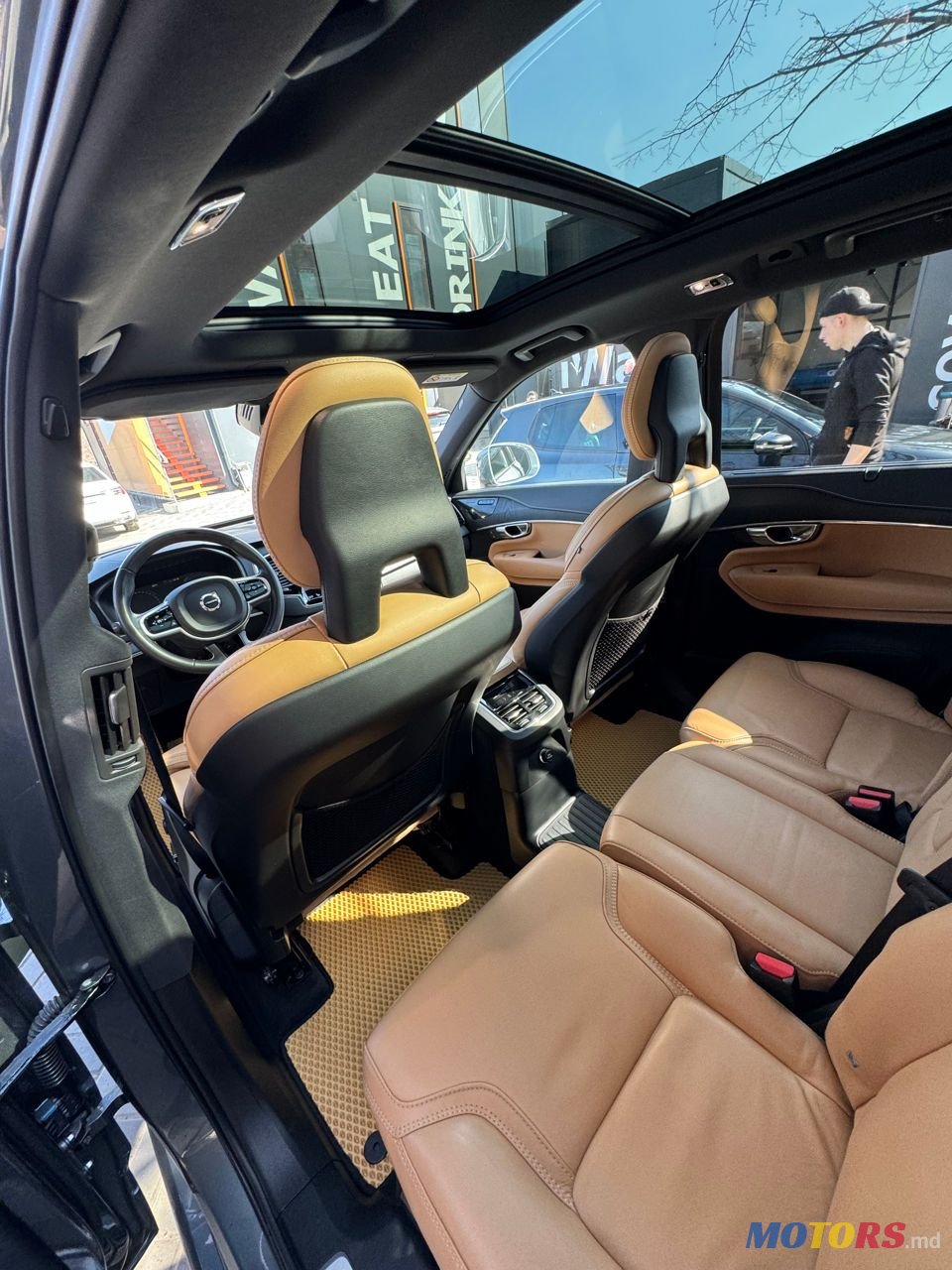 2020' Volvo XC90 photo #4