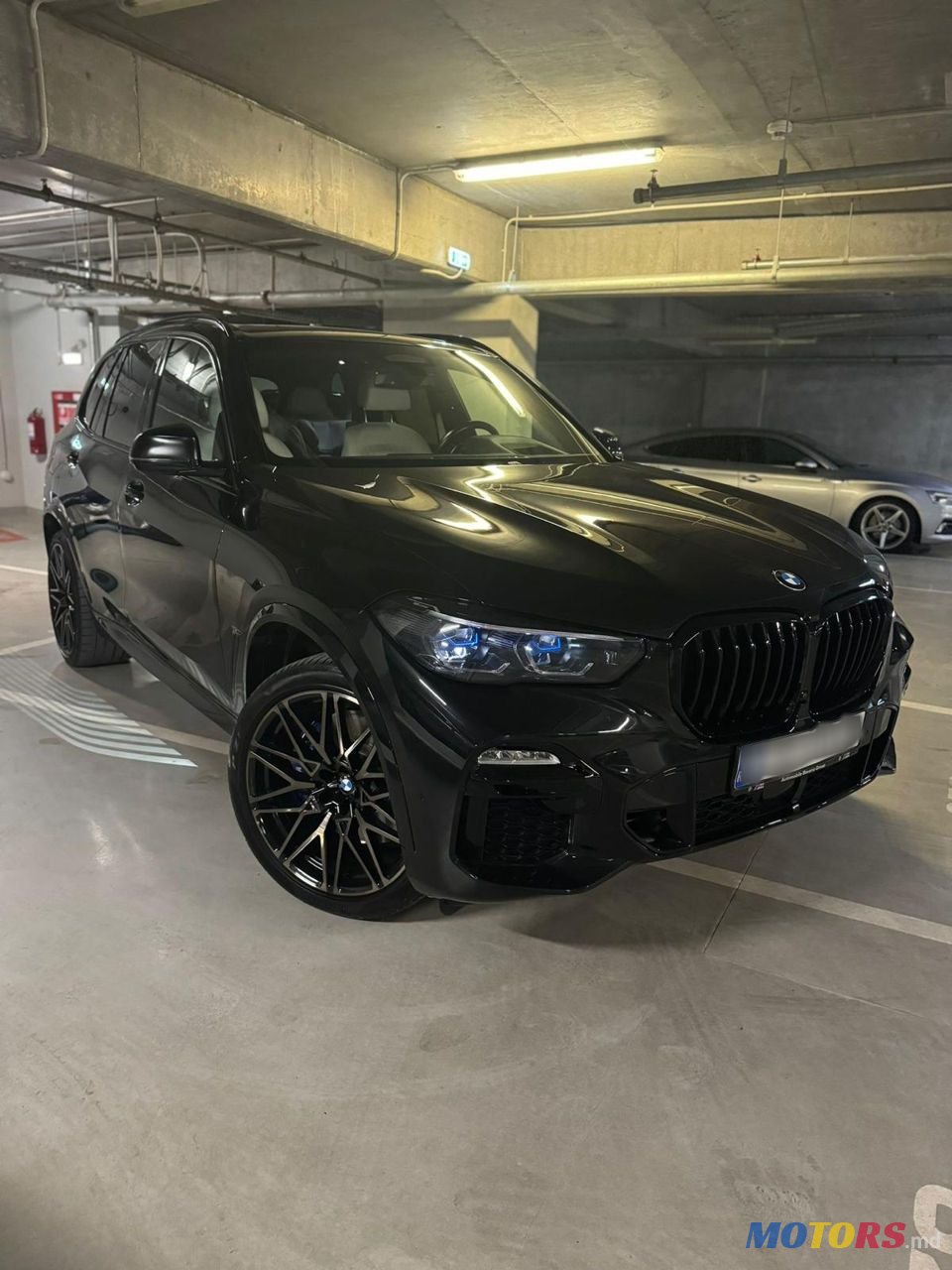 2019' BMW X5 photo #5