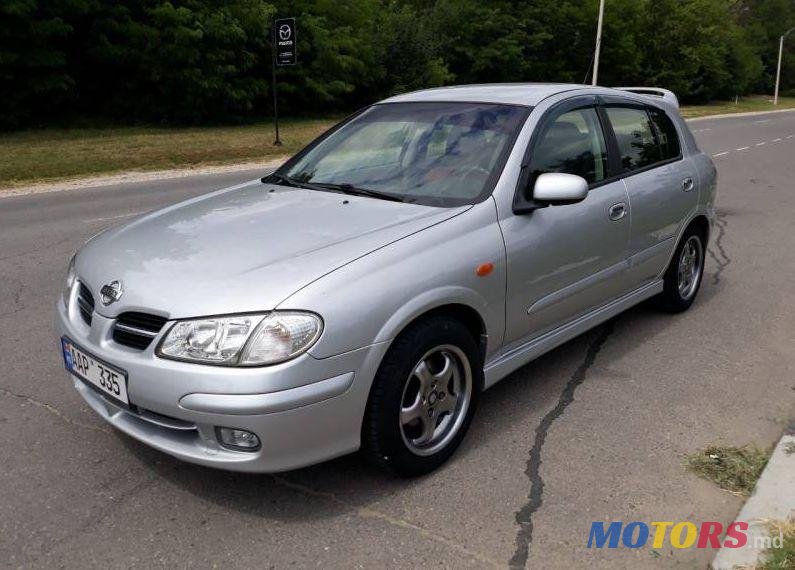 2001' Nissan Almera photo #3