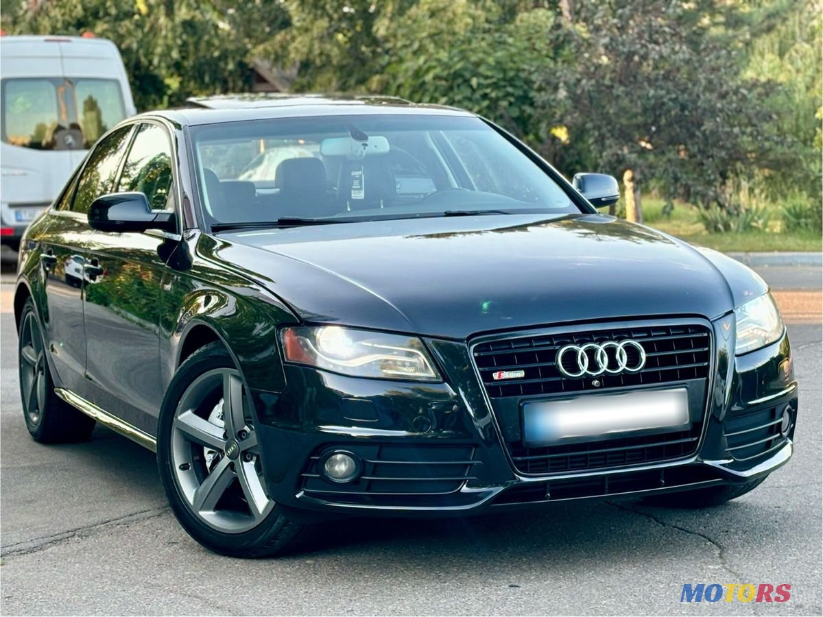 2012' Audi A4 photo #2