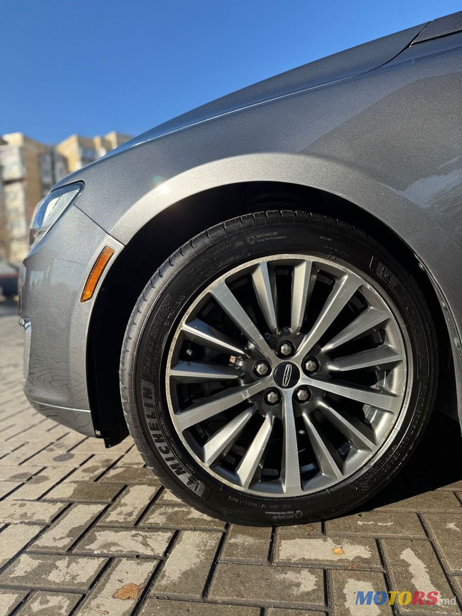 2019' Lincoln MKZ photo #5