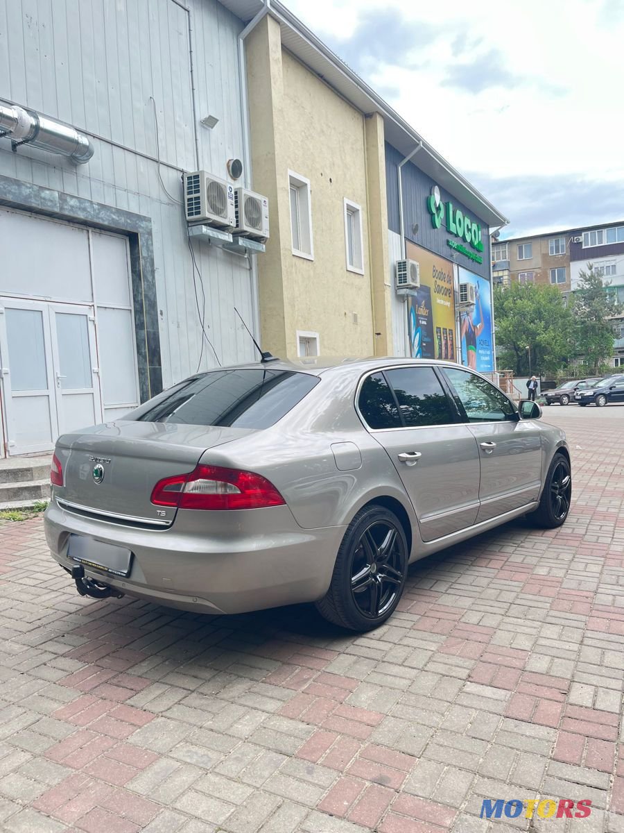2008' Skoda Superb photo #4