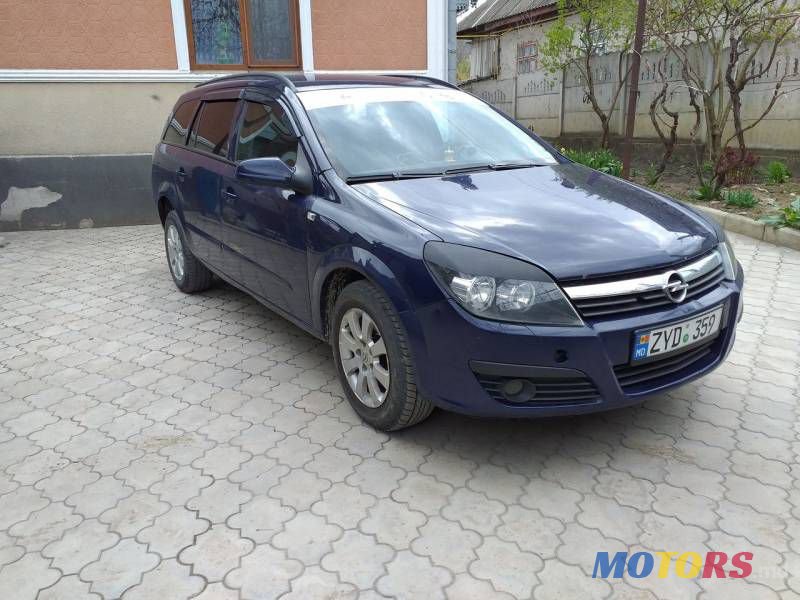 2005' Opel Astra photo #3