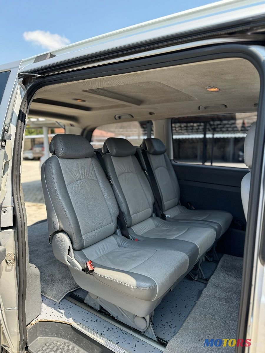 2012' Mercedes-Benz Vito photo #6