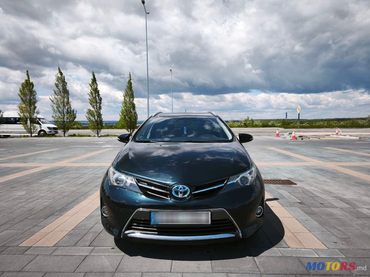 2014' Toyota Auris photo #5