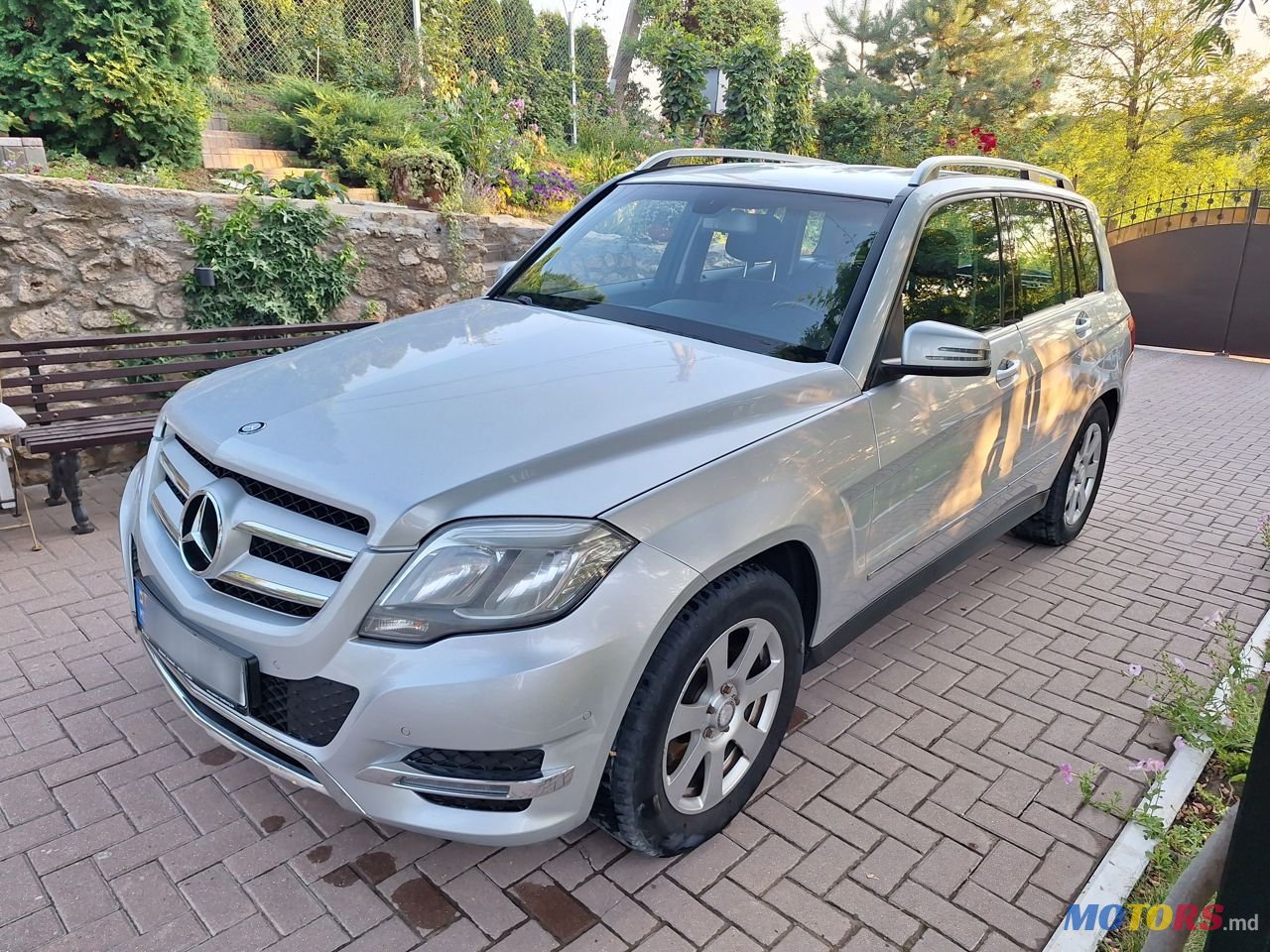 2014' Mercedes-Benz GLK-Class photo #2