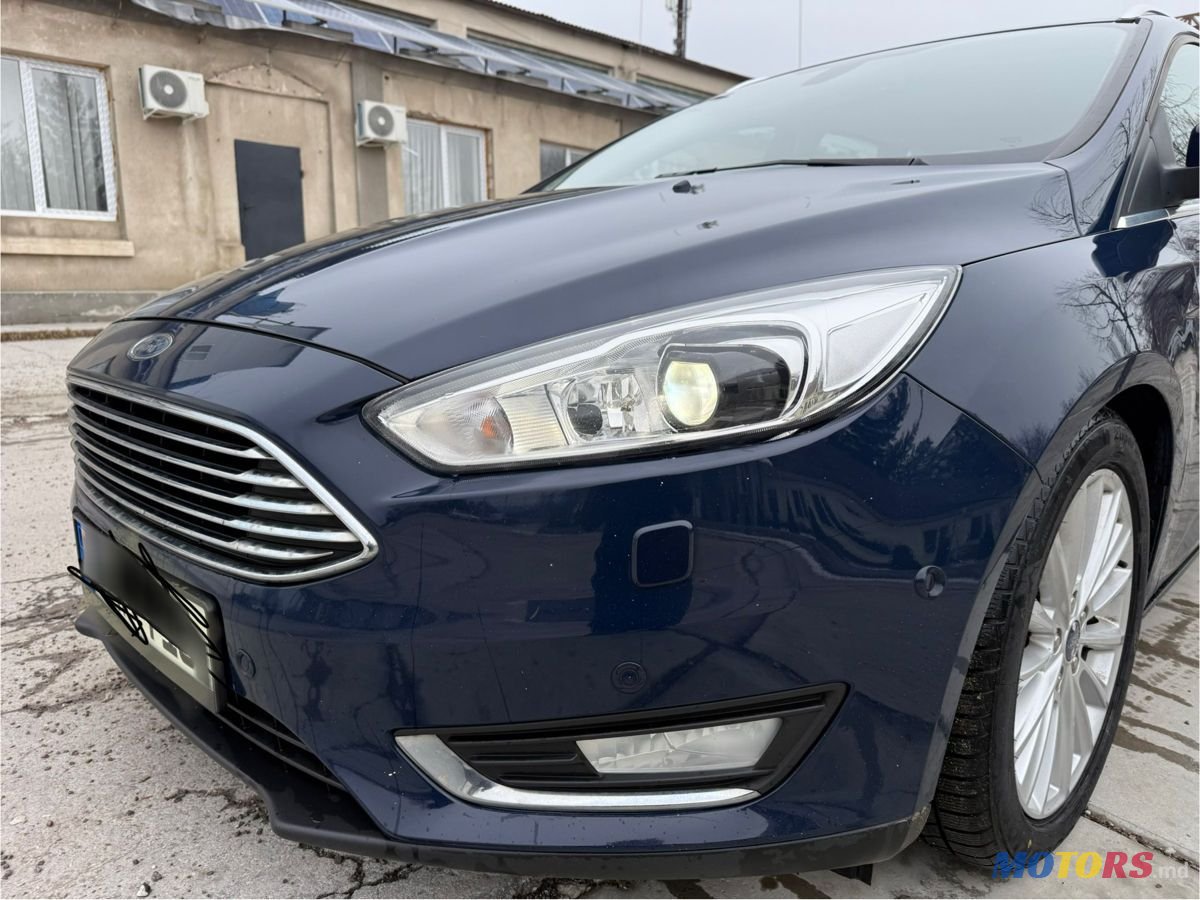 2015' Ford Focus photo #2