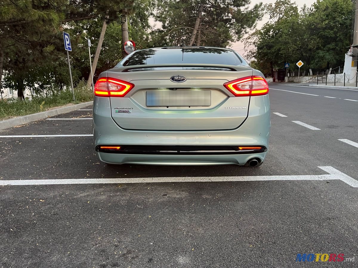 2013' Ford Fusion photo #5