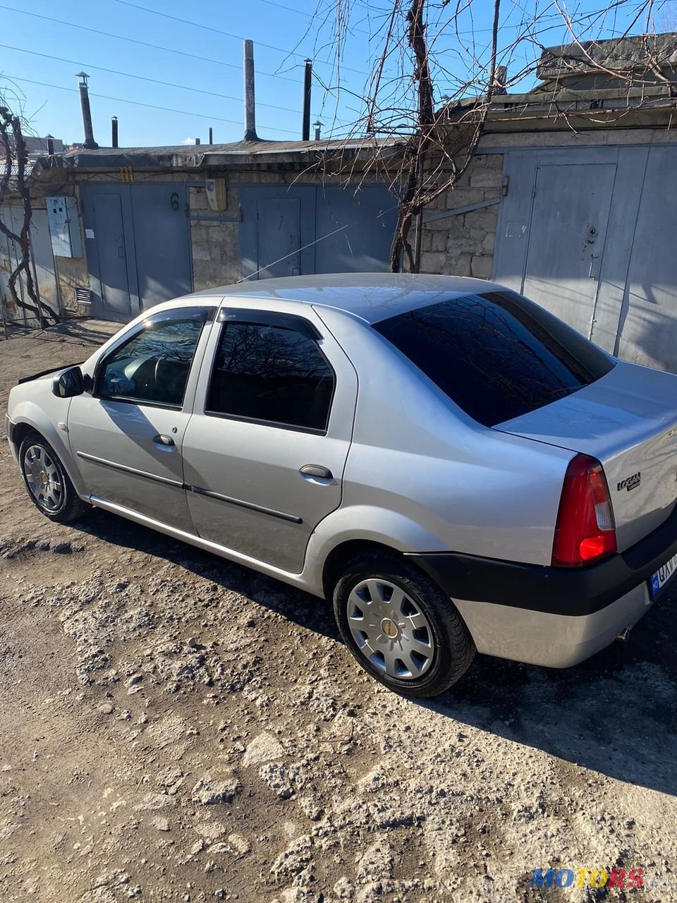 2008' Dacia Logan photo #3
