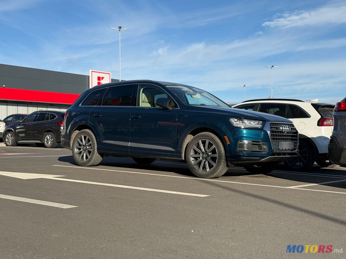 2018' Audi Q7 photo #4