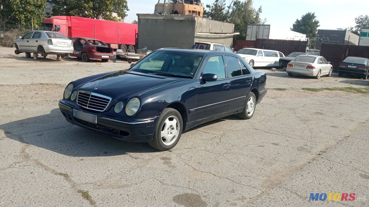 2001' Mercedes-Benz E Класс photo #1