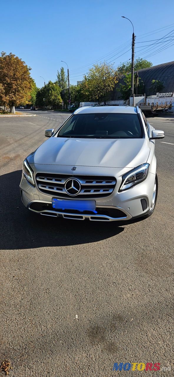 2018' Mercedes-Benz GLA photo #1