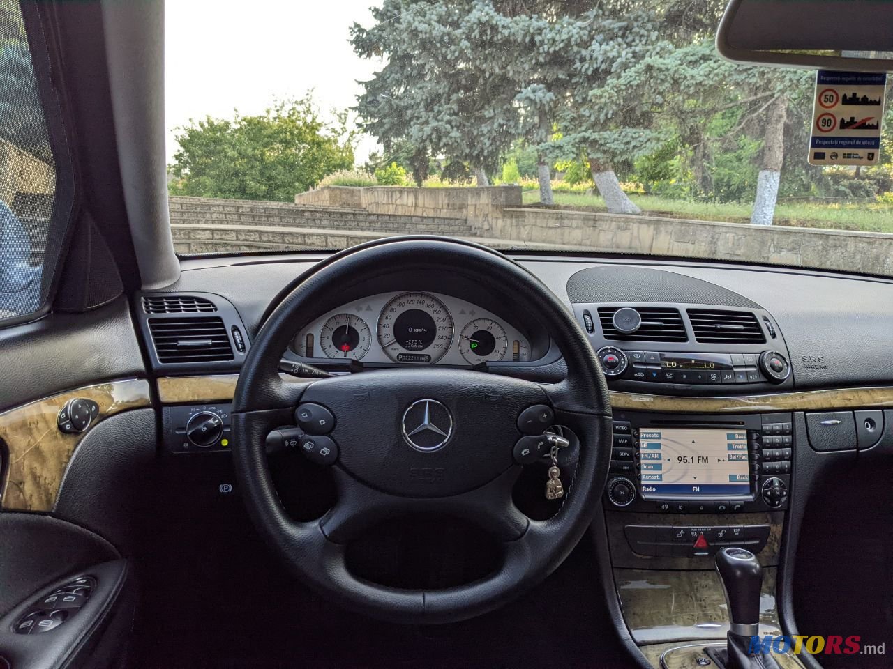 2007' Mercedes-Benz E Класс photo #6