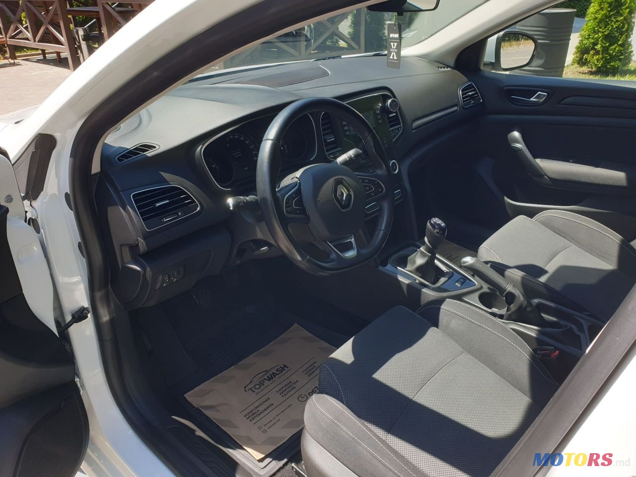 2017' Renault Megane photo #5