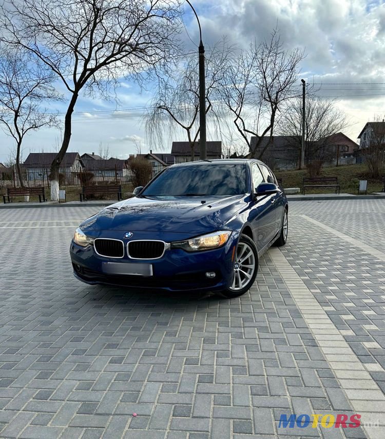2016' BMW 3 Series photo #3