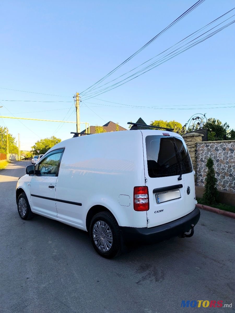 2015' Volkswagen Caddy photo #2