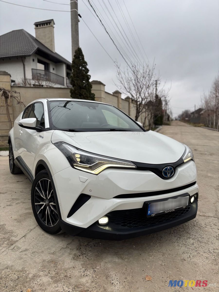 2018' Toyota C-HR photo #1