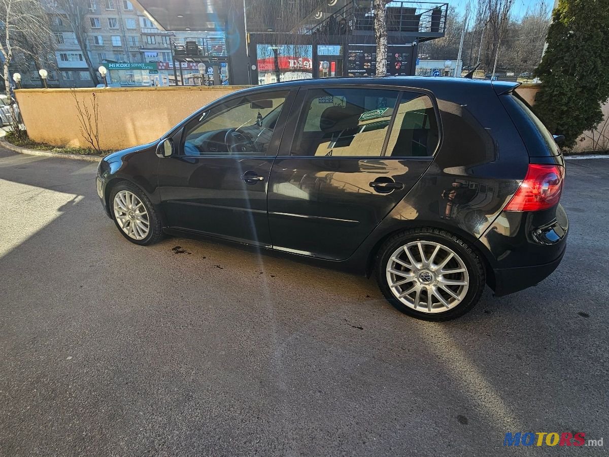 2007' Volkswagen Golf photo #3