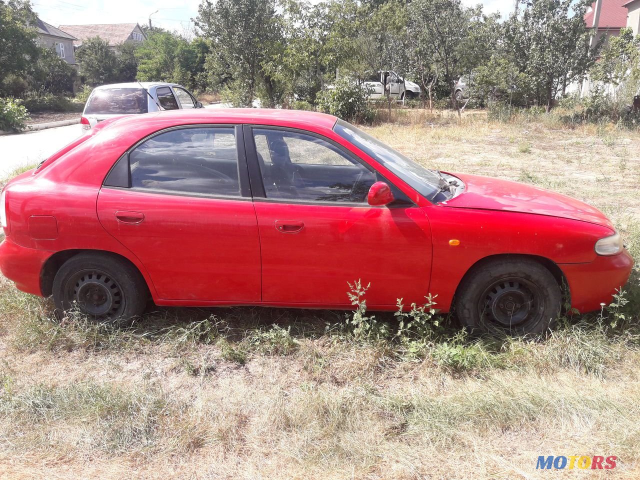 2000' Daewoo Nexia photo #2