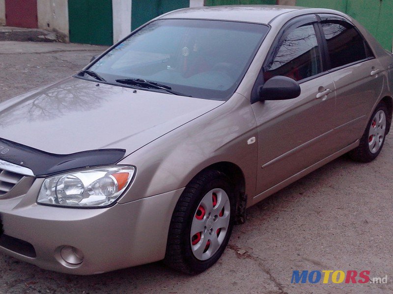 2005' Kia Cerato photo #3