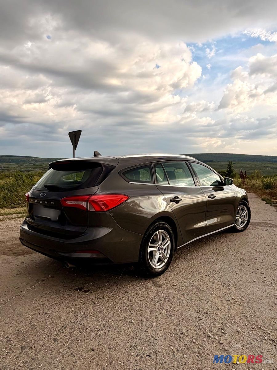 2019' Ford Focus photo #6