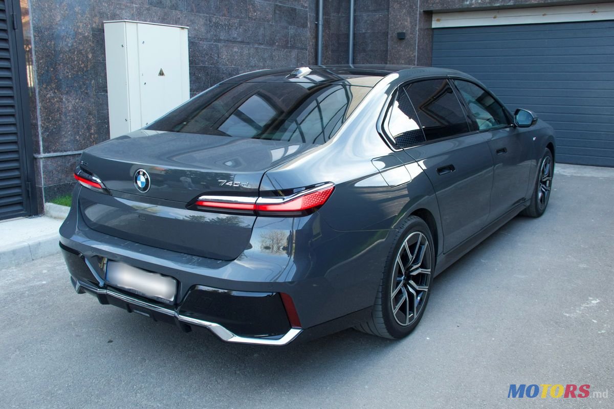 2024' BMW 7 Series photo #5